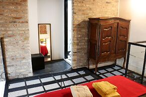 Elefante Rosa Hostel