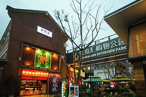 Holiday Inn Express Chongqing Nanbin Road by IHG