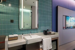 Holiday Inn Express Chongqing Nanbin Road by IHG