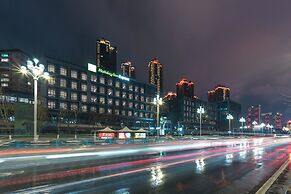 Holiday Inn Express Chongqing Nanbin Road by IHG