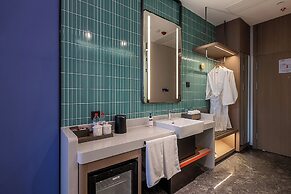 Holiday Inn Express Chongqing Nanbin Road by IHG