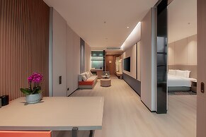 Holiday Inn Express Chongqing Nanbin Road by IHG