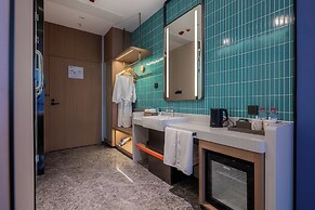 Holiday Inn Express Chongqing Nanbin Road by IHG