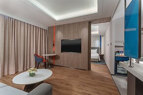 Holiday Inn Express Xiamen Jimei New Town by IHG
