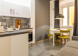 Ghiberti - Tram apartment for 4 Guests