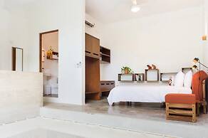 Casa de Piedra Tulum