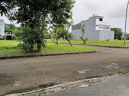 Twin Guest House Grand Wisata