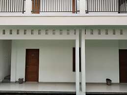Twin Guest House Grand Wisata