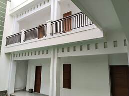 Twin Guest House Grand Wisata