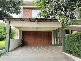 Twin Guest House Grand Wisata