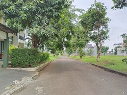 Twin Guest House Grand Wisata