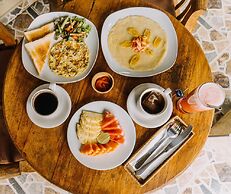 Ubud Shanti Rice Field House By Supala