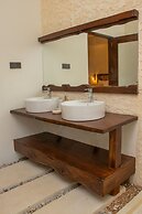 Spicepeek Boutique Hotel CMB Airport