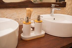 Spicepeek Boutique Hotel CMB Airport