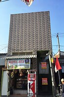 OYO Life 93061 Kost Vicky Syariah