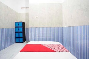 OYO Life 93061 Kost Vicky Syariah