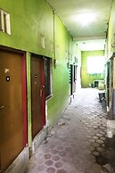 OYO Life 93061 Kost Vicky Syariah