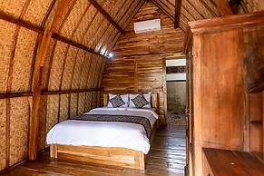 Ulun Si Joglo Private Villa by Supala