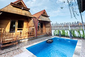 Ulun Si Joglo Private Villa by Supala