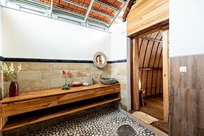 Ulun Si Joglo Private Villa by Supala