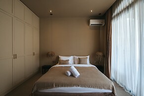 Limón & Cello Villa