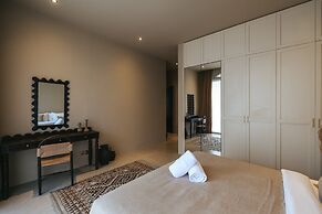 Limón & Cello Villa