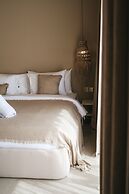 Limón & Cello Villa