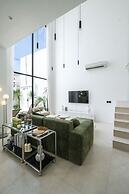 Limón & Cello Villa