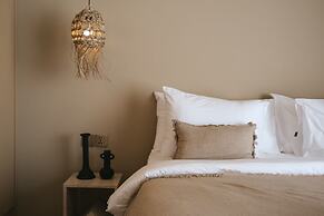 Limón & Cello Villa