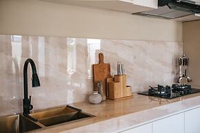 Limón & Cello Villa