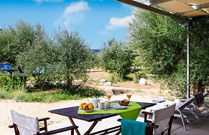 Loutsa Waterside in Vathy