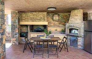 Mirabello Bay House in Agios Nikolaos