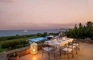 Mirabello Bay House in Agios Nikolaos