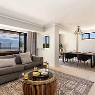 Camps Bay Nest - Townhouse With Ocean Views