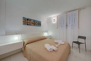 Casa Oleandri Shared Pool And Lake View