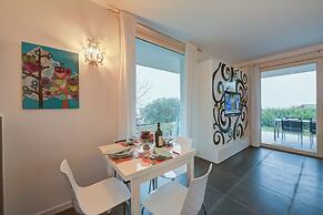 Casa Oleandri Shared Pool And Lake View