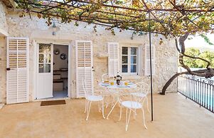 The Village House in Stavros