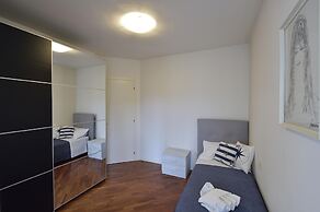 Esedra in Cattolica With 2 Bedrooms and 1 Bathrooms