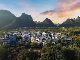 Guilin Village Creek Inn