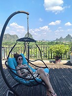 Guilin Village Creek Inn