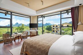 Guilin Village Creek Inn