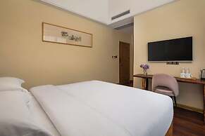 Guilin Village Creek Inn