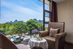 Guilin Village Creek Inn