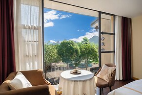 Guilin Village Creek Inn