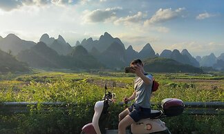 Guilin Village Creek Inn