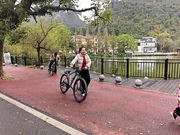 Guilin Village Creek Inn