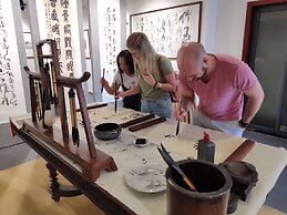 Guilin Village Creek Inn