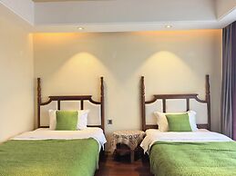 Guilin Village Creek Inn