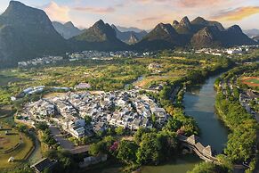 Guilin Village Creek Inn