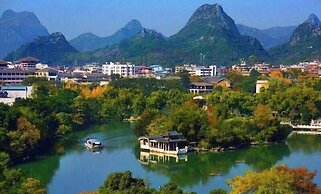 Guilin Village Creek Inn